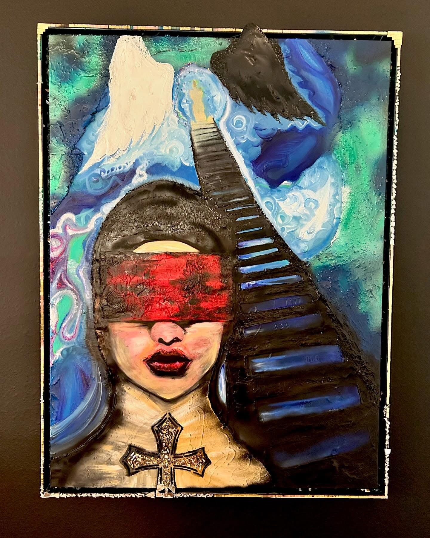 Interconnected chaos